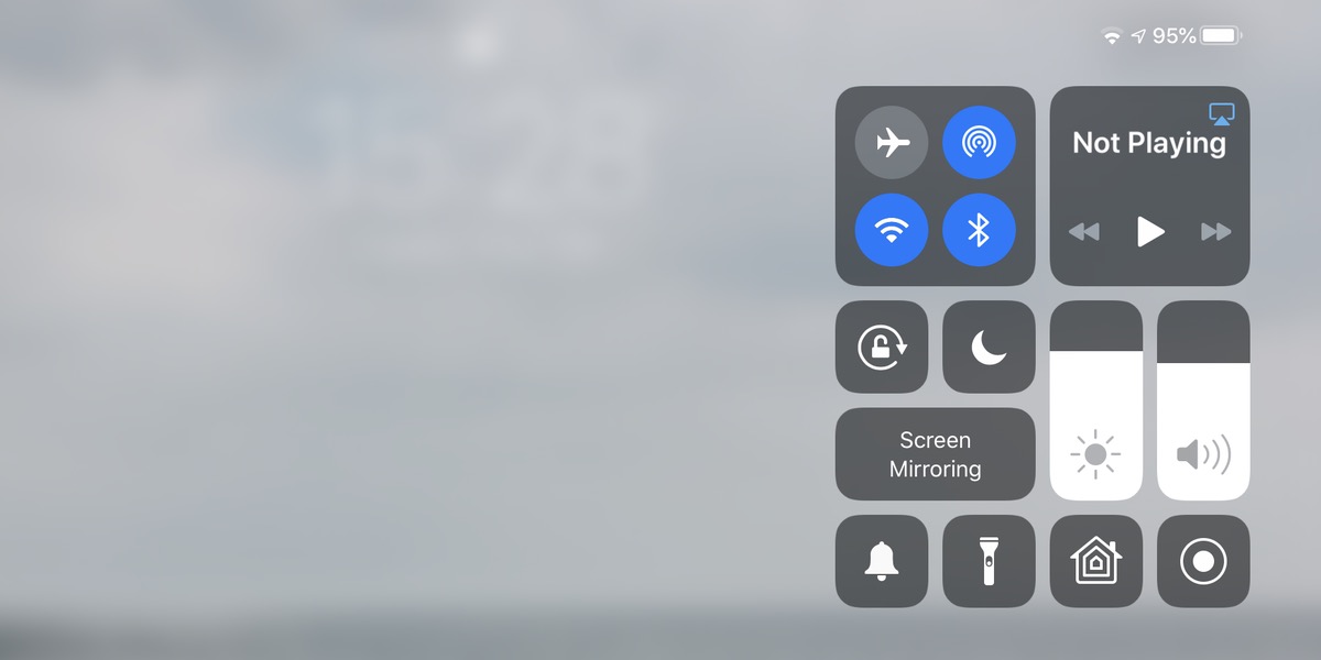 TIL that you can turn Dark Mode, Night Shift and True Tone on or off via  the brightness bar in the Control Panel. : r/ios